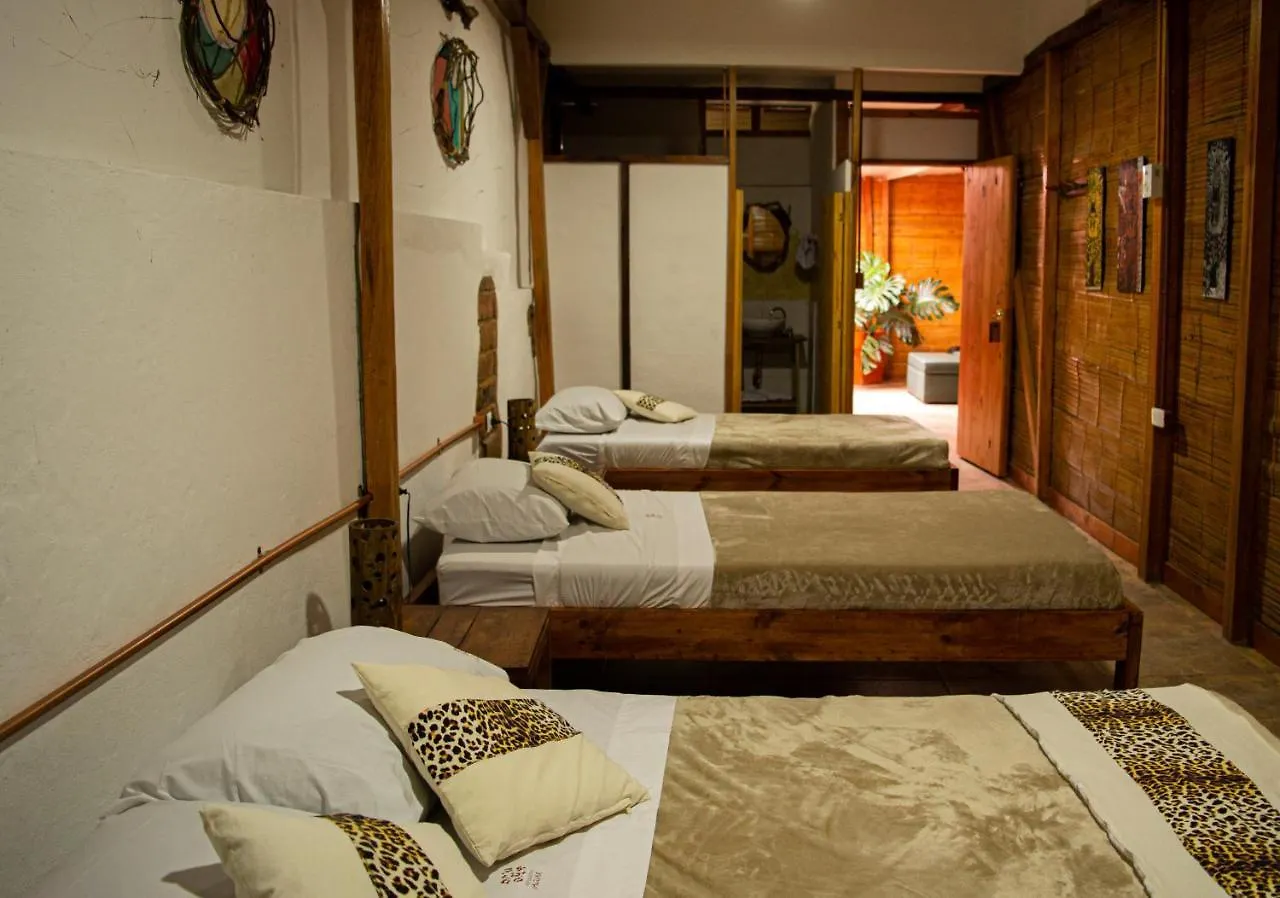 Hotel Refugio Del Jaguar Medellín 0*,